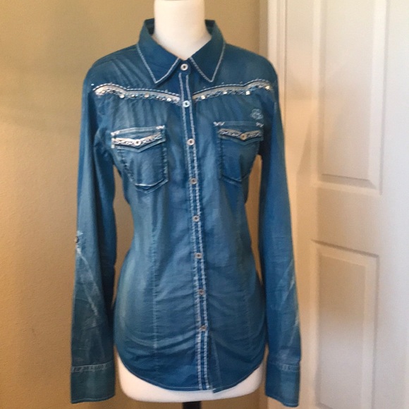 Vintage Roar Bling Button Down - Picture 2 of 8